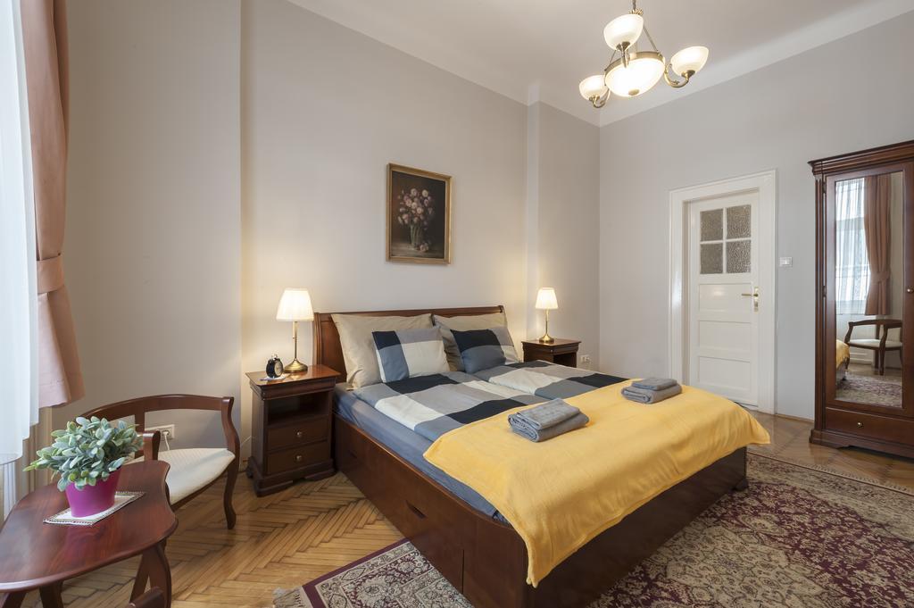 Liszt Ferenc Boutique Apartment بودابست المظهر الخارجي الصورة