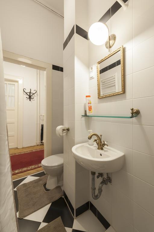 Liszt Ferenc Boutique Apartment بودابست المظهر الخارجي الصورة